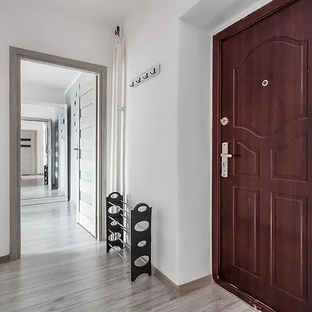 Apartament Lena *